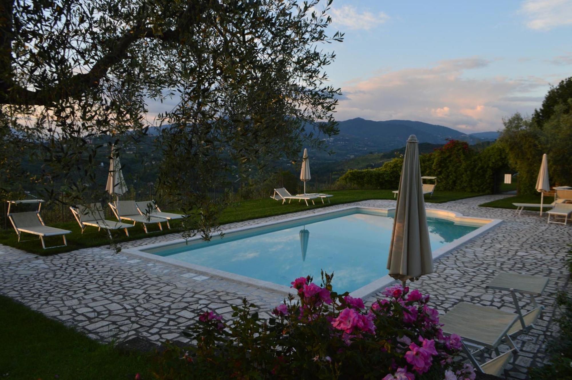 Villa Collebelvedere - Near Rome With Home Restaurant Fara in Sabina Exterior photo